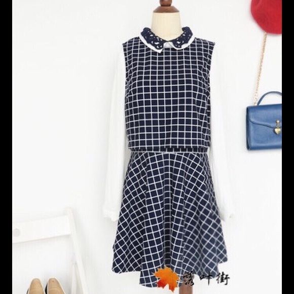 One piece long sleeve plaid dress - Picture 2 of 8